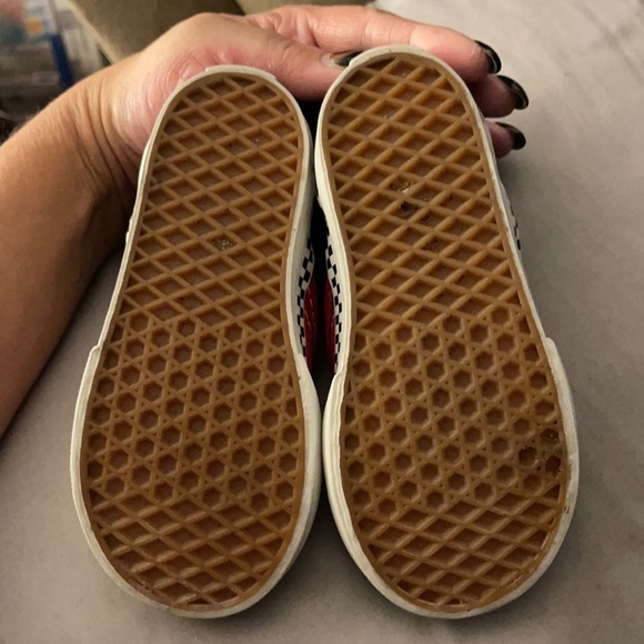 Vans. Size 7 (toddler) - Picture 3 of 3